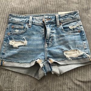 BRAND NEW HI RISE SHORTIE AMERICAN EAGLE SHORTS